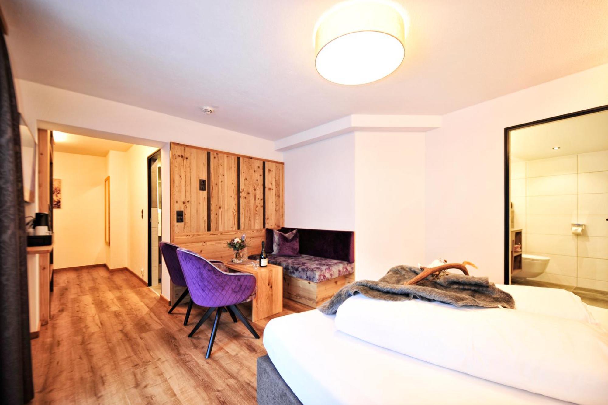 Hotel Garni Bellevue อิสชเกิล ภายนอก รูปภาพ